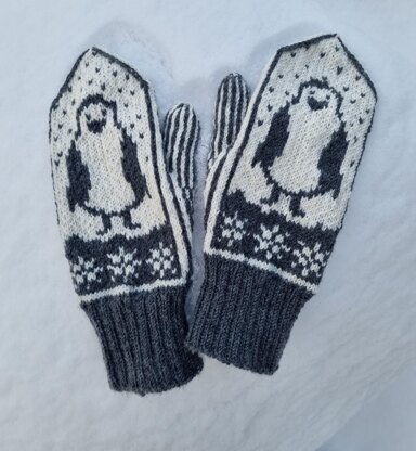Penguin mittens