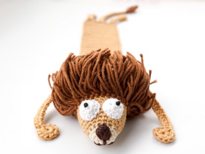 Lion Bookmark Crochet Pattern