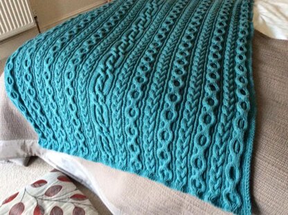 Aran Bedroom Throw