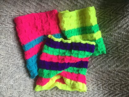 Short neon cowls