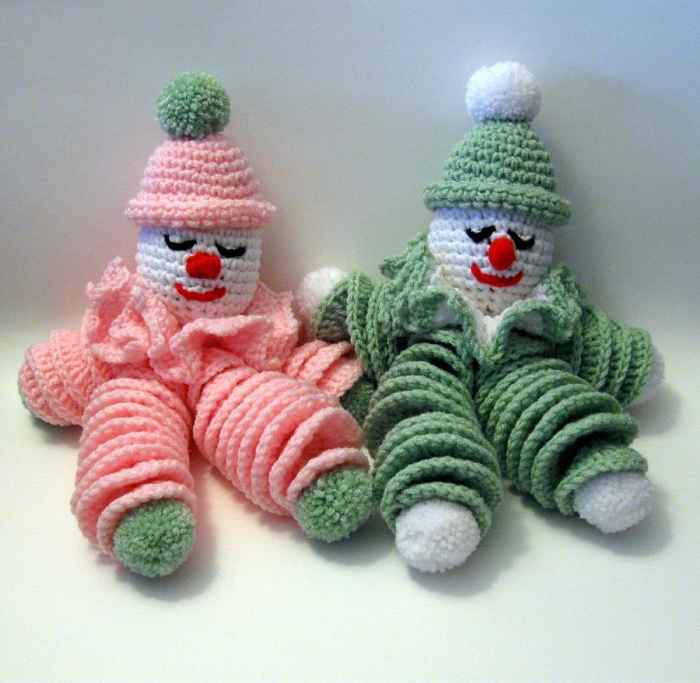 Crochet clown doll store pattern free