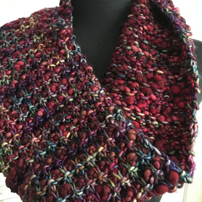 Galeana Cowl