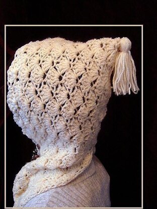 495 Crochet pattern, Shell Stitch Hood