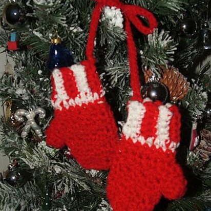 Mittens Ornament