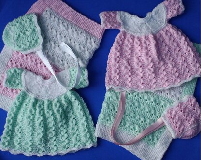 P80 Dolls Dress, Bonnet and Blanket