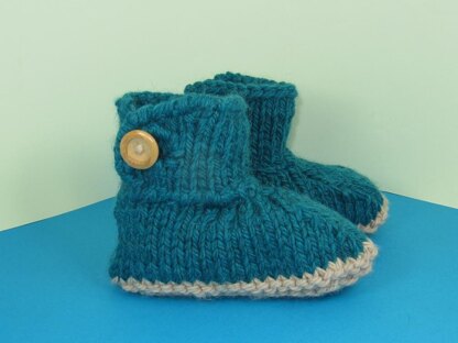 Super Chunky One Button TV Slipper Boots