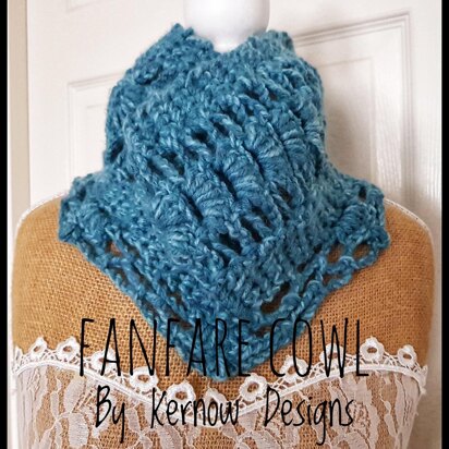 Fanfare Cowl