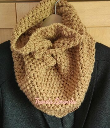 Puff Triangular Scarf