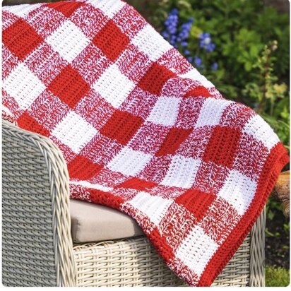 Crochet Checked Picnic Blanket