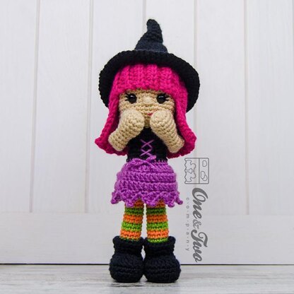 Willow the Witch Amigurumi