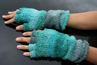 Sojourner Fingerless Gloves