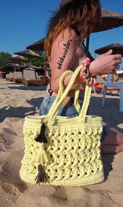 Beach or market tote bag