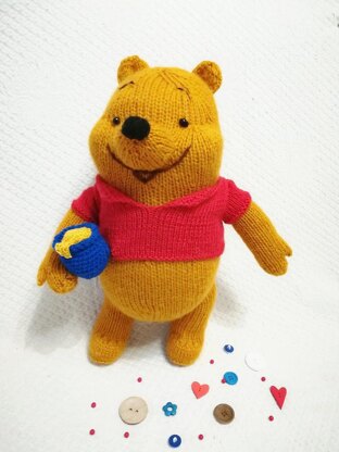 Knitted Winnie the Pooh