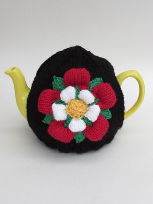 Tudor Rose Tea Cosy Knitting Pattern