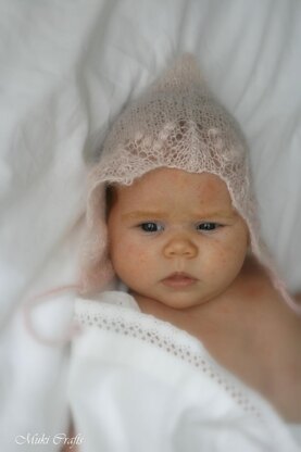 Silviana pixie bonnet