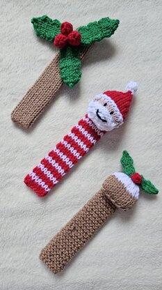 Knitted Holly & Berries