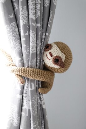 Sleepy sloth curtain tie back