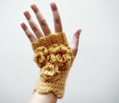 Mustard Fingerless Gloves with Flowers