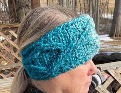 Lazy Cables Ponytail Ear Warmers