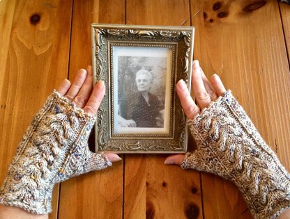 Willowbottom Mitts