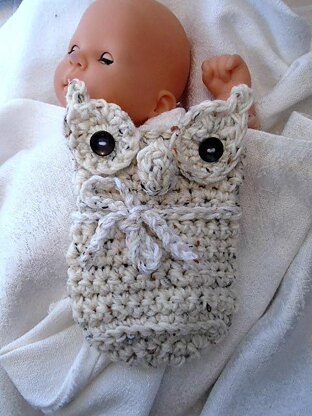 897-crochet stuffed owl toy or pillow