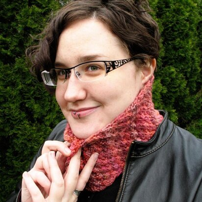 Dahlia cowl