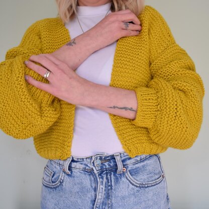 Knitting Pattern Cropped Bubble Sleeve Cardigan | The Mrytle Cardigan