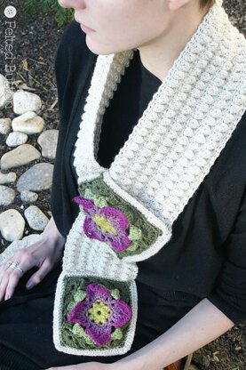 Structured Rock Cress Scarf