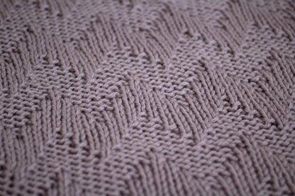 Azuri Knit Blanket - Super Chunky