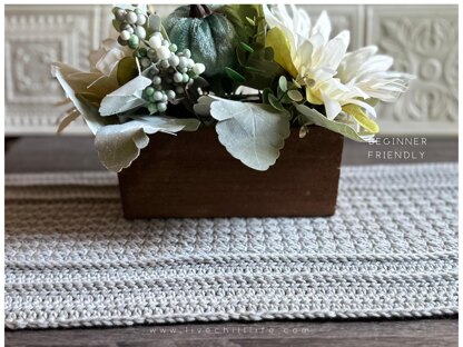 Addison table runner