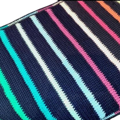 Alya Stripes Blanket