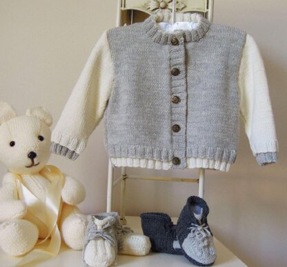 Baby two tone sweater with matching boots - P032