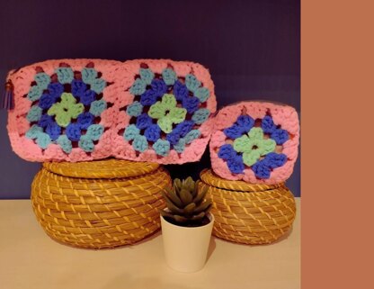 Crocheted handbag & wallet with Granny squares