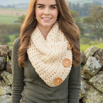 Basic Chunky Button Scarf