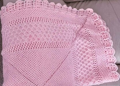HEIRLOOM BABY SHAWL