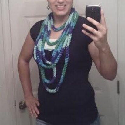 Super Easy Chunky Chain Scarf