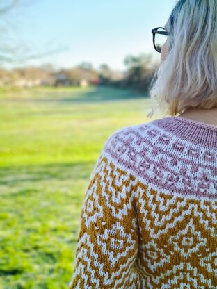 Ixchel Pullover