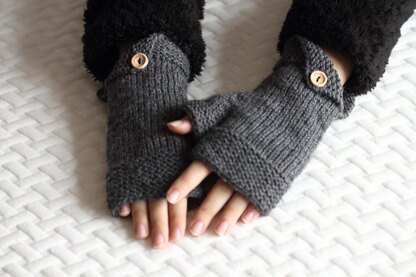 Accent Wrist Warmers