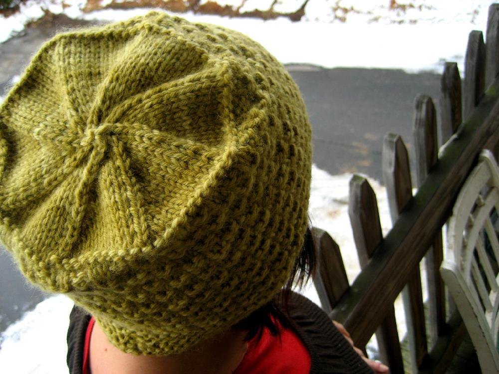 Stella's hat Knitting pattern by Melissa LaBarre, Knitting Patterns