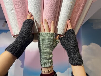 Nimmo Street Mitts