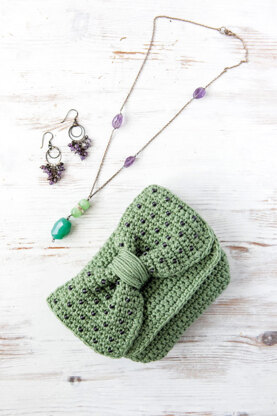 Twenty To Make Crocheted Purses by Anna Nikipirowicz