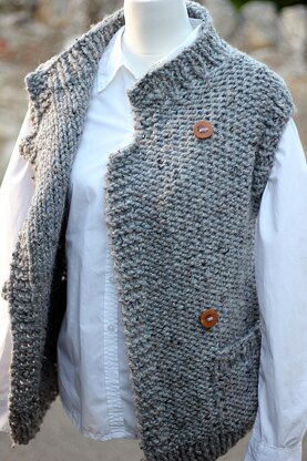 Brettany jacket Knitting pattern by Laurimuks patterns | LoveCrafts