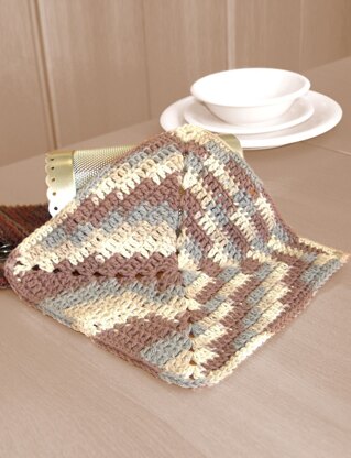 Granny Dishcloth in Bernat Handicrafter Cotton Prints