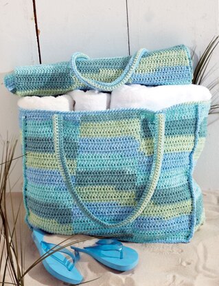 Beach Bag With Mat in Bernat Handicrafter Cotton Solids