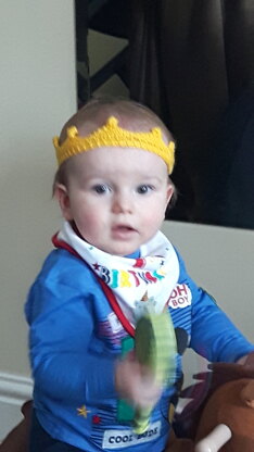 A crown for Paddys First Birthday