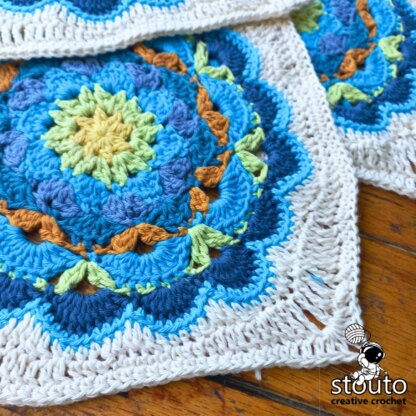 Forget Me Not Flower Granny Blanket Square
