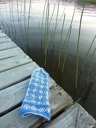 Snowflake Mittens