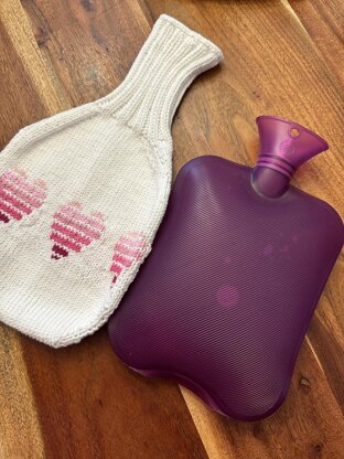 Ombre Hearts Bottle Cozy