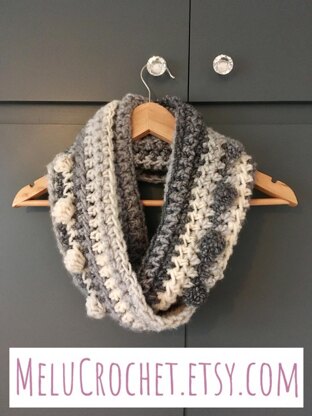 Modern bobble infinity scarf