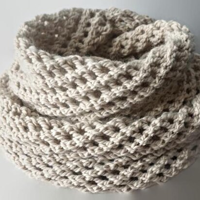 Long Infinity Light Beige Scarf Pattern